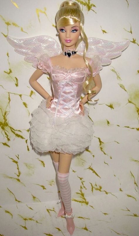 Barbie Couture Angel Barbie With Wings, Barbie Dolls Aesthetic, Fancy Barbie, Angel Barbie, Barbie Doll Fashion, Pretty Barbie, Barbie Couture, Barbie Halloween, Custom Barbie