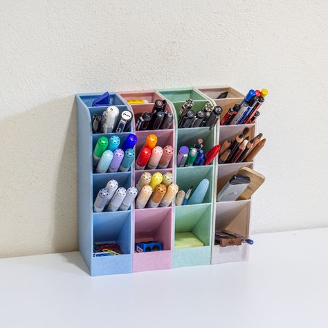 Printer Desk, 3d Printer Pen, 3d Printing Diy, 3d Printer Projects, Pen Organization, Kids Room Organization, Print Ideas, Art Storage, Print 3d