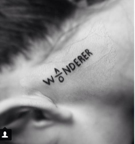 Wanderer/wonderer Wanderer Tattoo, Words Tattoo, Wörter Tattoos, Adventure Tattoo, One Word Tattoos, Word Tattoo, Coffee Tattoos, Inspiration Tattoos, Travel Words