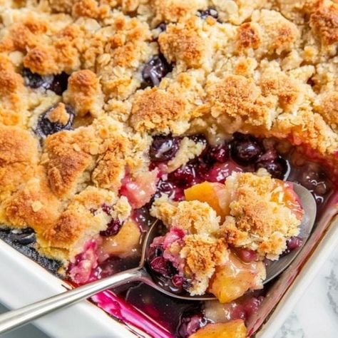 Peach and Blueberry Cobbler Saskatoon Crumble, Peach And Blueberry Cobbler, Blueberry Peach Cobbler, Peach Blueberry Cobbler, Best Twice Baked Potatoes, Cobbler Cake, Strawberry Cream Cheese Pie, Blueberry Crisp Recipe, Blueberry Crumb Bars