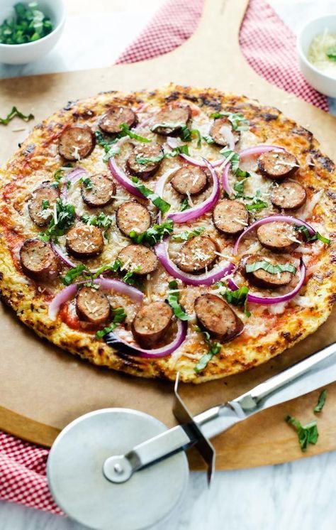 Roasted Garlic Chicken Sausage, Manchego & Red Onion Pizza - This pizza, served on a cauliflower pizza crust, will blow your mind!  Quite simply the best gluten free pizza I've ever had!  Pile high with veggies and enjoy! #glutenfreepizza Onion Pizza, Cauliflower Pizza Crust, Sausage Pizza, Roasted Garlic Chicken, Cauliflower Crust Pizza, Cauliflower Pizza, Gluten Free Pizza, Diet Food List, Chicken Sausage