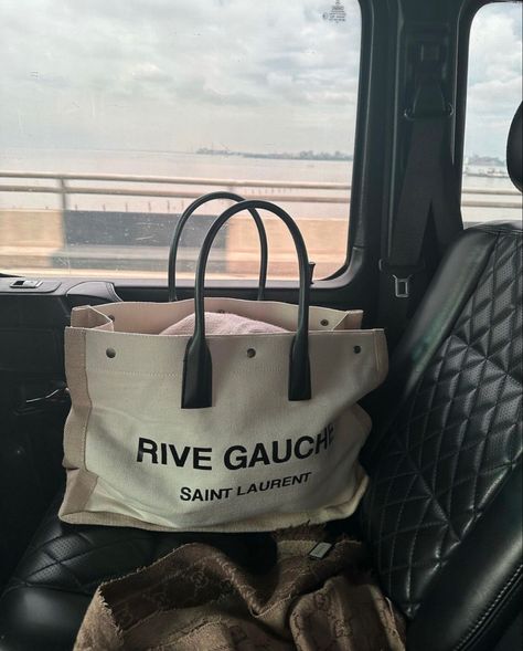 I love this tote bag😍 Rive Gauche, Love This, Saint Laurent, I Love, Tote Bag