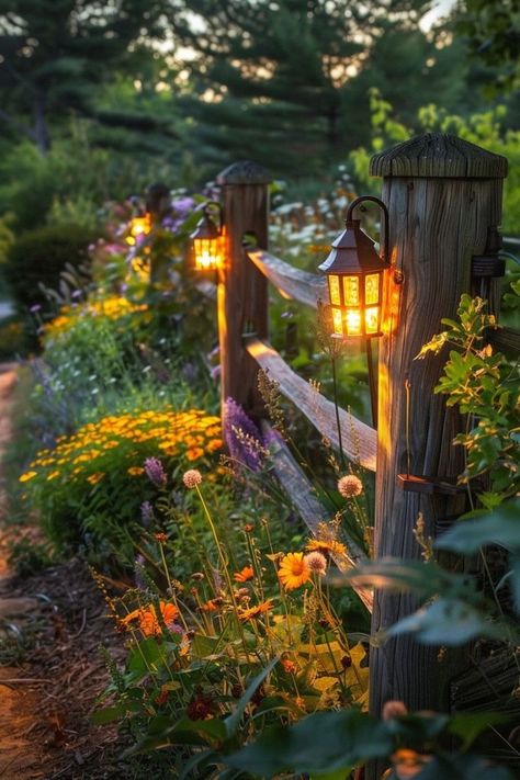 ... Solar Light Ideas, Autumn Aesthetic Cozy, Diy Outdoor Space, Garden Fence Ideas, Cozy Garden, Dream Yard, Light Ideas, Front Lawn, Cottage Art