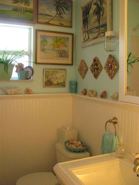 This cream,a possible for my dining room wainscoting. depending on kitchen color choice Old Florida Decor, Vintage Beach Decor, Cottage Bedroom Decor, Daisy Cottage, Dining Room Wainscoting, Florida Decor, Nautical Bathrooms, Tropical Home Decor, Beach Cottage Decor