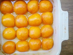 Bint Rhoda's Kitchen: Baked Apricots with Honey and Orange Blossom Water, and a Language Lesson. Baked Apricots, Middle Eastern Sweets, Summer Picnic Food, Apricot Recipes, Orange Baking, Middle Eastern Desserts, Pork Chicken, Orange Blossom Water, Fruity Desserts