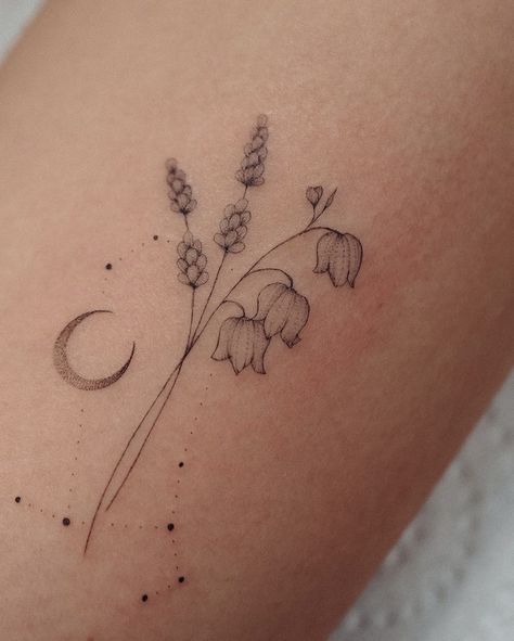 May Tattoo Ideas Birth Month, Witchcraft Tattoos, Tattoo Samples, Bestie Tattoo, Aquarius Tattoo, Lavender Tattoo, Bts Tattoos, Gemini Tattoo, Floral Tattoo Design