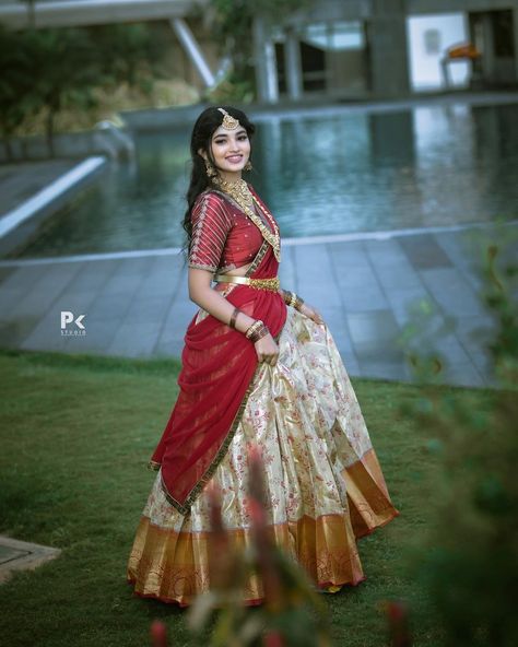 Rachana Inder Beautiful traditional half Saree Blouse Half Saree Pic Poses, Poses On Half Saree At Home, Stills In Half Saree, Photography Poses In Half Saree, Aesthetic Half Saree Poses, Traditional Half Saree Photoshoot Poses, Half Saree Poses Aesthetic, Half Saree Photo Poses, Poses On Half Saree