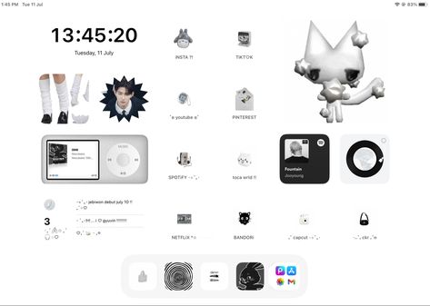 Aesthetic Black And White Wallpaper Ipad, Aesthetic Ipad Homescreen Layout Black, White Homescreen Widgets, Acubi Ipad Wallpaper, White Wallpaper Aesthetic Ipad, Ipad Layout Ideas Kpop, Zb1 Ios Layout, Zb1 Black And White, Black And White Ipad Layout