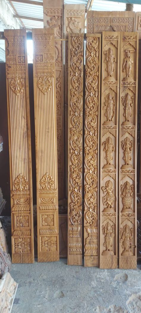 Main Door Arch Design, Pooja Room Door Design Wood Carving, Main Door Frame Design Entrance, Door Border Design, Temple Door Design, Puja Door, Temple Doors, Main Door Design Photos, Pooja Door