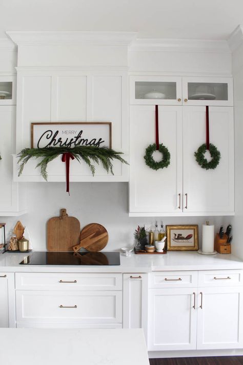 Cabinets Christmas Decor, Kitchen Cabinets Christmas Decor, Easy Kitchen Cabinets, Wreaths On Kitchen Cabinets, Traditional Christmas Decorations, Christmas Kitchen Decor, Merry Christmas Sign, Christmas Sign, Kitchen On A Budget