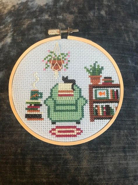 Grammy Aesthetic, Autumn Cross Stitch Patterns, Tiny Cross Stitch, Cross Stitch Bookmarks, Cross Stitch Patterns Flowers, Mini Cross Stitch, Reading Chair, Mittens Pattern, Cross Stitches