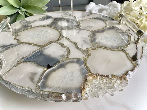 Resin Serving Tray, Crystal Room Decor, Luxurious Furniture, Tray Resin, Crystal Room, Serve Ware, Kitchen Tray, Resin Art Painting, Geode Art