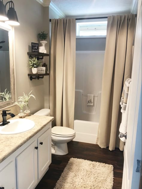 Bathroom Decor Farmhouse Style, Charming Farmhouse, Bathroom Decor Ideas, Style Ideas, Farmhouse Style, Bathroom Decor, Decor Ideas, Farmhouse