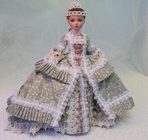 18th Century Gown, Tonner Dolls, Ellowyne Wilde, Glamour Dolls, Influential Women, Pompadour, Pretty Dolls, Fashion Pattern, Doll Patterns