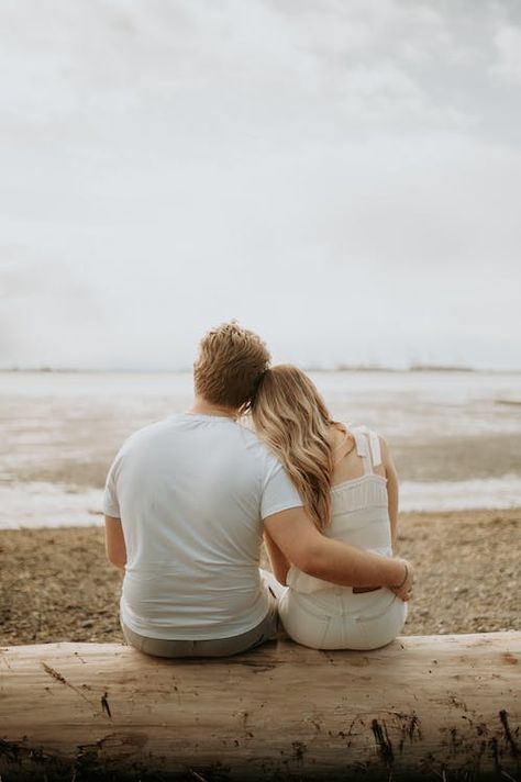 Sitting Pose Reference, Collage Photo Frame Design, Couple Sitting, Couples Walking, At The Sea, Photo Frame Design, Beach Images, Sitting Poses, Person Sitting