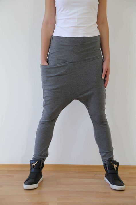 A personal favorite from my Etsy shop https://www.etsy.com/listing/518311496/gray-harem-pants-grey-melange-pants Drop Crotch Pants, Streetwear Mode, Womens Trousers, Wardrobe Accessories, Jogging Pants, Style Streetwear, Autumn Fashion Women, Contemporary Fashion, Trousers Women