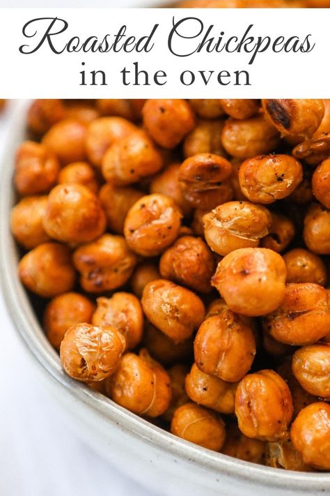 Roasted Chickpeas in the oven Easy Roasted Chickpeas, Roasted Garbanzo Beans, Cream Based Soups, Roasted Cauliflower Steaks, Chickpea Snacks, Roasted Cherry Tomatoes, Crunchy Snack, Butter Beans, Sugar Maple