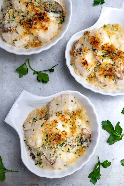 Scallop Recipes Baked, Best Scallops, Best Scallop Recipe, Scallop Appetizer, Scallop Dishes, Baked Scallops, Coquille St Jacques, Seafood Dish Recipes, Seafood Entrees