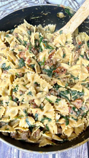 Creamy Bow Tie Pasta With Sausage, Creamy Sausage Bowtie Pasta, Whats Mom Cooking, Italian Sausage Bowtie Pasta Recipes, Italian Sausage Bowtie Pasta, Creamy Bowtie Pasta Recipes, Spinach Bowtie Pasta, Sausage Bowtie Pasta, Bowtie Pasta Recipes