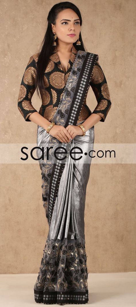 Long Saree Blouse Designs, Long Blouse Saree, Long Blouses, Long Blouse Designs, Cotton Saree Blouse Designs, Caramel Slice, Saree Wearing Styles, Blouse Designs Catalogue, Saree Wearing