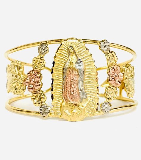 Guadalupe Bracelet, Quinceanera Jewelry, Bangle Bracelet Gold, Jewelry Fashion Trends, Gold Bangle Bracelet, Lots Of Love, Cute Bracelets, Cross Jewelry, Girly Jewelry