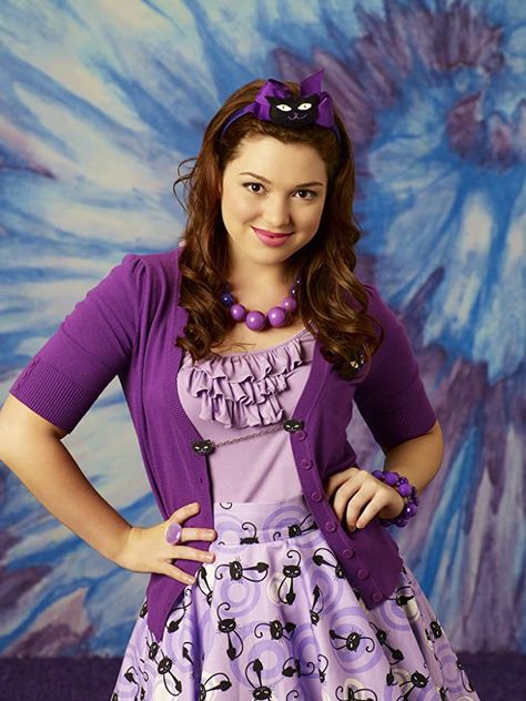 Iconic Disney Channel Outfits, Harper Wizards Of Waverly Place, Yazan Diab, Harper Finkle, Mean Girls 2, Mavis Dracula, Descendants 4, Bad Outfits, Y2k Disney