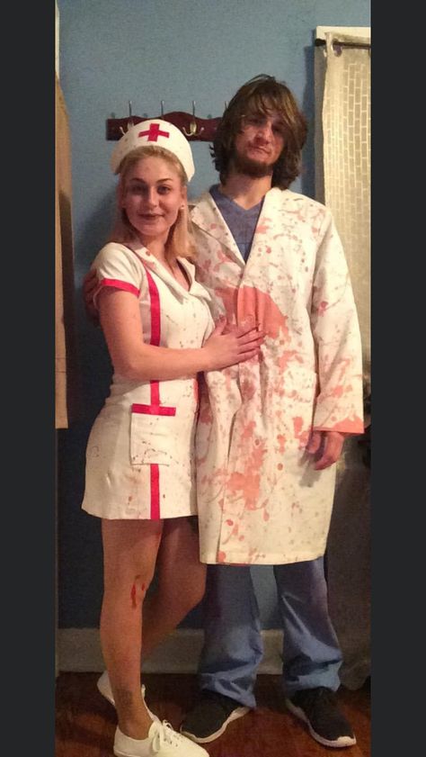 Doctor & Nurse Doctor Halloween Costumes, Doctor Halloween Costume, Costume Couples, Doctor Halloween, Couples Halloween Outfits, Couples Halloween, Nurse Doctor, Couple Halloween, Couple Halloween Costumes