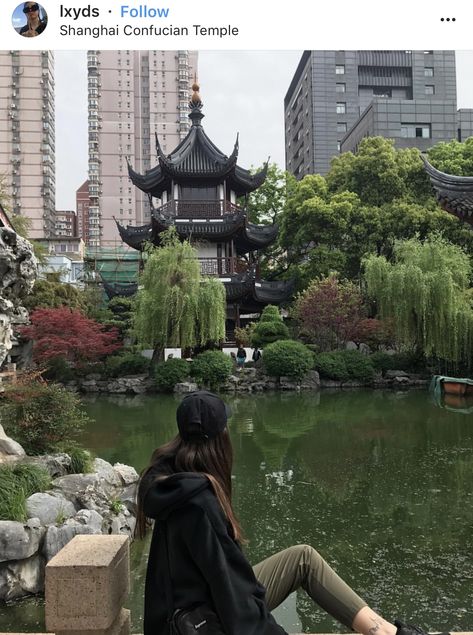 Photographer @lxyds on Instagram Shanghai Confucian Temple Shanghai Instagram Pictures, Chinese Streets, Hongkong Ootd, Shanghai Aesthetic, China Lifestyle, 2024 Manifestations, Shanghai City, Travel China, Disney Photo Ideas