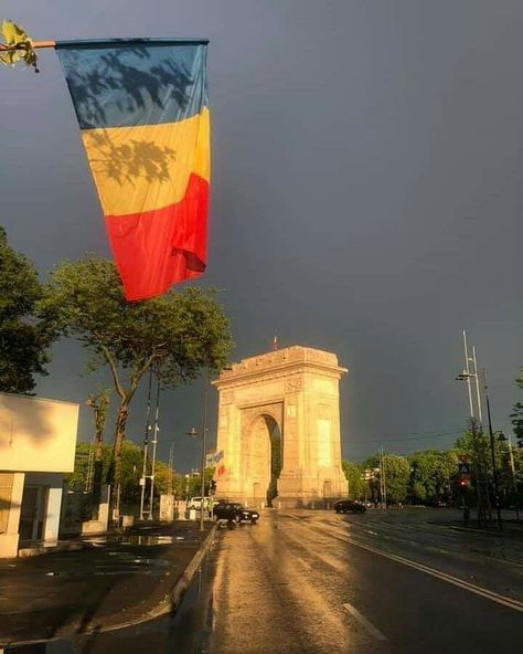 Romanian Culture Aesthetic, Romanian Summer Aesthetic, Romanian Wallpaper, Moldova Aesthetic, Romania Culture, Romanian Aesthetic, Romania Aesthetic, Romanian Culture, Romanian Flag