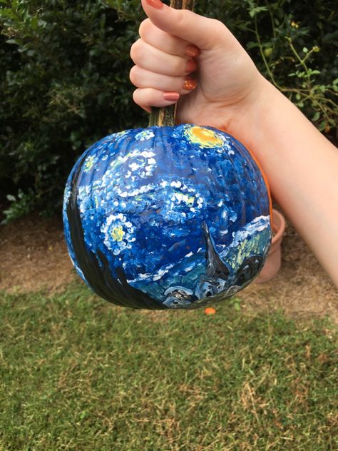 Van Gogh Pumpkin Painting, Van Gogh Pumpkin, Starry Night Pumpkin, Harry Potter Painting, Starry Night Painting, Van Gogh Sunflowers, Pumpkin Decorating Contest, Pumpkin Contest, Halloween Facts