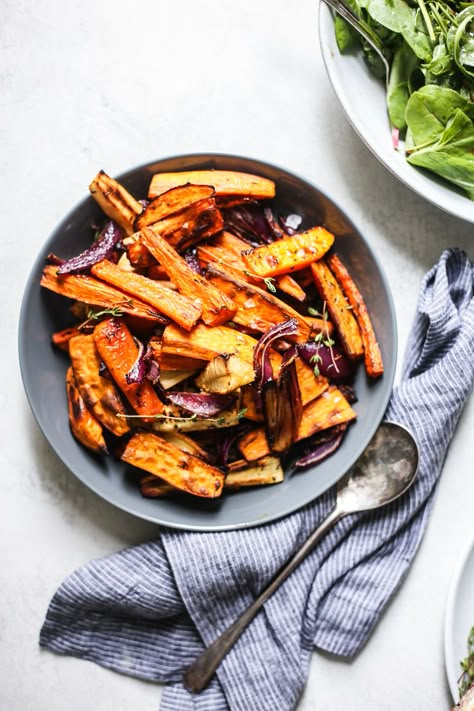 Apple Cider Roasted Root Vegetables Root Vegetables Recipes, The Defined Dish, Roasted Root Veggies, Roasted Apples, Roasted Root Vegetables, Root Veggies, Recipes Sides, Whole30 Recipes, Fall Dinner