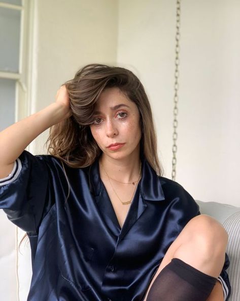 Wild West Outfits, Cristin Milioti, Big Brown Eyes, Perfect People, Vintage Hollywood, Girly Girl, Role Models, Celebrity Crush, Beauty Women