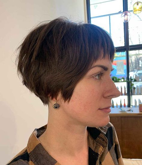 Shaggy Pixie Bob, Haircut Parts, Bob Ideas, Shaggy Pixie, Pixie Bob Hairstyles, Angled Bob Hairstyles, Androgynous Hair, Longer Pixie Haircut, Long Pixie Hairstyles