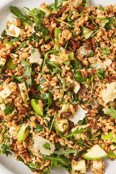 Ina Garten Farro Salad - Hamdi Recipes Farro Salad Recipes, Healthy Packed Lunches, Farro Salad, Grain Salad, Diet Vegetarian, Healthy Lunch, Healthy Dinner, Chia, Salad Recipes