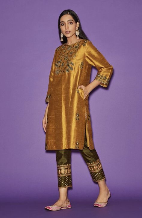 Silk Kurti Designs, Kurta Patterns, Kurta Set For Women, Silk Kurti, Silk Dresses, A Line Kurta, Kurta Designs Women, Katan Silk, Lakme Fashion Week