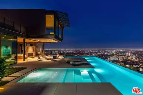 Modern Mansion, Los Angeles Homes, Rooftop Terrace, Architecture Firm, Pool Designs, Luxury Real Estate, Estate Homes, Future House, Modern Architecture