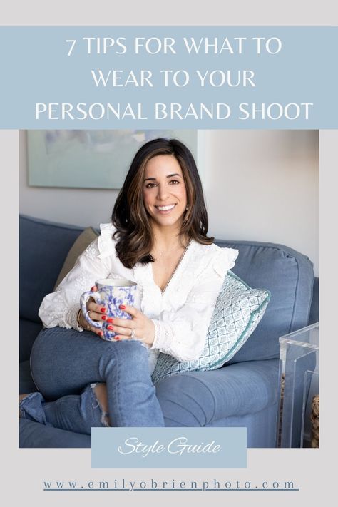 7 Tips for what to wear to your personal brand photoshoot Brand Shoot Outfit, Branding Shoot Outfit, Brand Photoshoot Outfit Ideas, Branding Photoshoot Outfit, Author Photos, Brand Photoshoot Ideas, Personal Brand Photoshoot, Brand Shoot, Branding Shoot