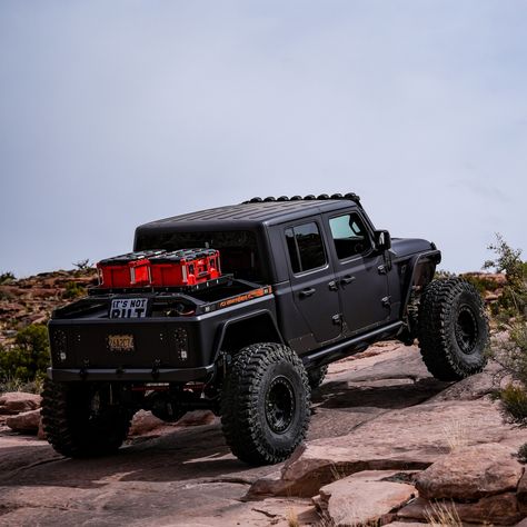 Have you been on the Moab Rim Trail? We had the opportunity to conquer the obstacles and see the amazing vistas that this trail had to offer with our Motobilt family and friends. Enjoy these teaser pics from our Thursday adventure as we work to finish up a more complete blog post of all our adventures last week during Easter Jeep Safari. Have question about Motobilt products? We are always here to help. Visit the website at www.motobilt.com or shoot us a DM. #motobilt #mickeythompson #micke... Overland Gear, Jeep Camping, Jeep Jeep, Jeep Jl, Jeep Rubicon, Overland Vehicles, Jeep 4x4, Jeep Cars, Jeep Gladiator