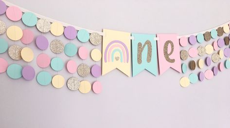 First Birthday Pastel Colors, Smash Cake Pastel Rainbow, Rainbow Photo Backdrop, Pastel Rainbow 1st Birthday, Pastel Rainbow First Birthday, Pastel Rainbow Backdrop, Pastel Rainbow Birthday Backdrop, Pastel Rainbow Party, First Birthday Banner