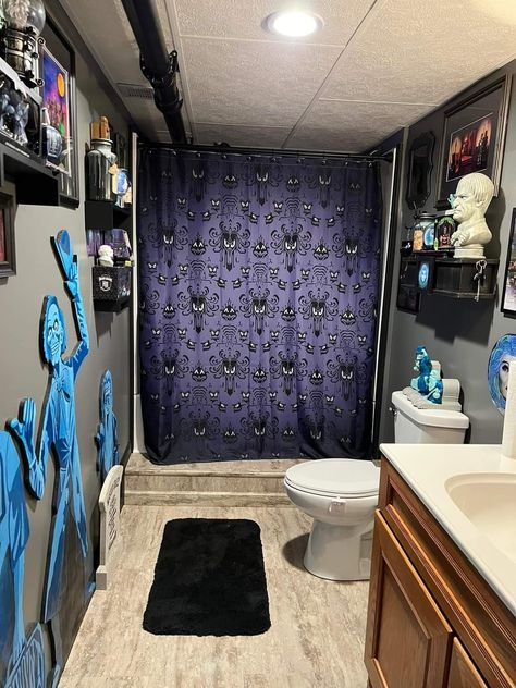 Haunted Mansion Bathroom Ideas, Haunted Mansion Bathroom Decor, Disney Bathroom Ideas For Adults, Haunted Mansion Bathroom, Camping 2023, Mobile Home Upgrades, Haunted Decor, Tiffany Bedroom, Mansion Bathroom