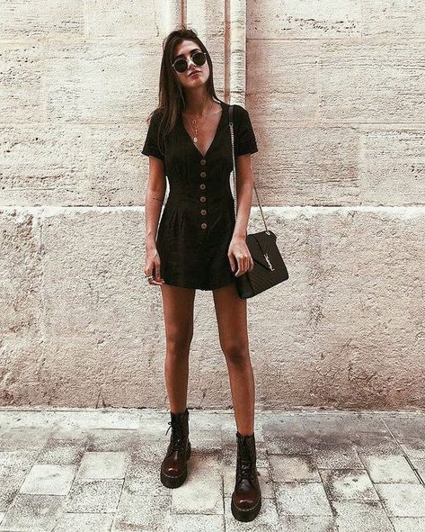 Black Outfit Ideas for Summer (While Waiting For Fall) - DIY Darlin' Dc Martens Outfit, Dr Martens Outfit Summer, Doc Martens Outfit Summer, Doc Martens Outfits, Martens Outfit, Dr Martens Outfit, Doc Martens Outfit, Outfit 2020, Black Dresses Classy