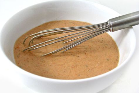 Skinny Kitchen’s Thousand Island Dressing (21 calories a tablespoon) | WW Points | Skinny Kitchen Low Calorie Ranch Dressing, Low Fat Salad Dressing, Island Salad, Low Fat Salads, Creamy Italian Dressing, Salsa Ranch, Delicious Salad Dressings, Buttermilk Ranch, Thousand Island