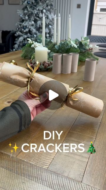 Emily Smythe on Instagram: "✨🎄DIY Christmas Crackers 🎄✨  Every year the crackers are full of tat that no one needs or wants. So last year and this year I’ve offered to make the crackers filling them with goodies people will want! 🎁 I may also add some cringy jokes too! 😆  All you need is loo rolls, thick wrapping paper, a glue stick, ribbon, cracker snappers and something to go inside! 🙌🏻   Some of you might think… why bother?! But I think they’re much better than shop bought! Handmade, thoughtful and personalised 🥰✨  Would you try this Christmassy diy?   #christmascrackers #diychristmas #diychristmasdecor #christmastable #christmastablesetting #christmascrafts #christmas2024 #craftychristmas" Holiday Crackers Diy, Homemade Xmas Crackers, How To Make Your Own Christmas Crackers, Home Made Christmas Crackers How To Make, Make Your Own Christmas Crackers, How To Make Christmas Crackers Diy, What To Put In Christmas Crackers, Christmas Cracker Alternatives, Making Christmas Crackers