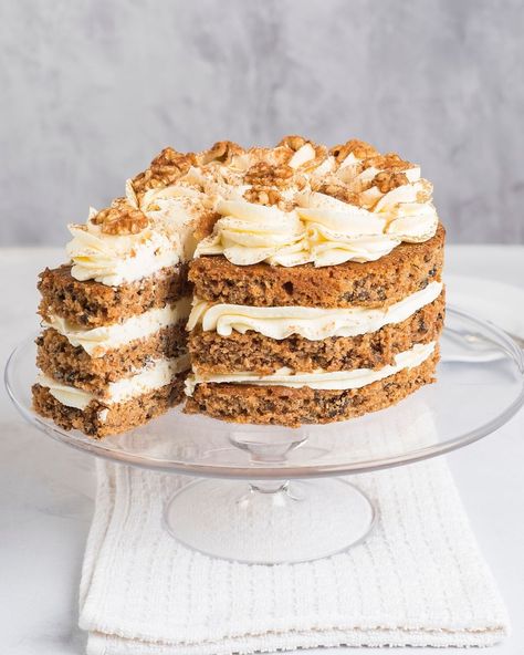 Patisserie Valerie on Instagram: “🚨 NEW CAKE ALERT! 🚨 Introducing our new Naked Carrot Cake! 😍 Layers of lightly spiced carrot cake, sandwiched with cream cheese frosting,…” Naked Carrot Cake, 19th Birthday Cake, Carrot Cake Decoration, Spiced Carrot Cake, 19th Birthday Cakes, Cake Carrot, Carrot Spice Cake, Pan Cake, Cake Layers