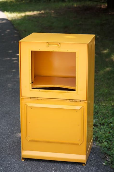 ImpactRack - Etsy Sidewalk Library, Painted Newspaper, Vinyl Record Stand, Newspaper Stand, Recycled Newspaper, Recycle Newspaper, Library Inspiration, Post Boxes, Black And White Coffee