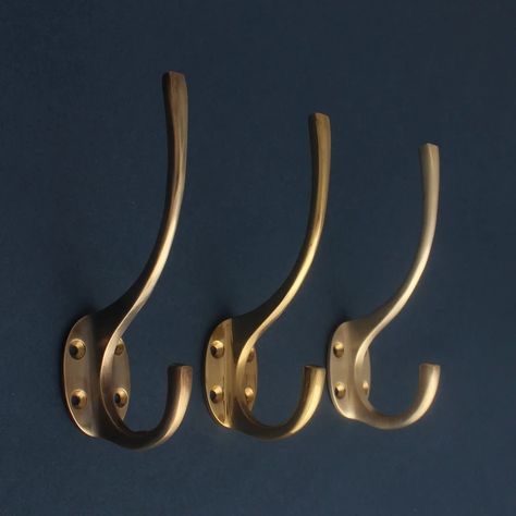 Brass Kitchen Handles, Utility Kitchen, Coat Hook Wall, Iron Drawer Pulls, Brass Coat Hooks, Vintage Coat Hooks, Brass Drawer Pulls, Gold Bedroom, Wall Bathroom