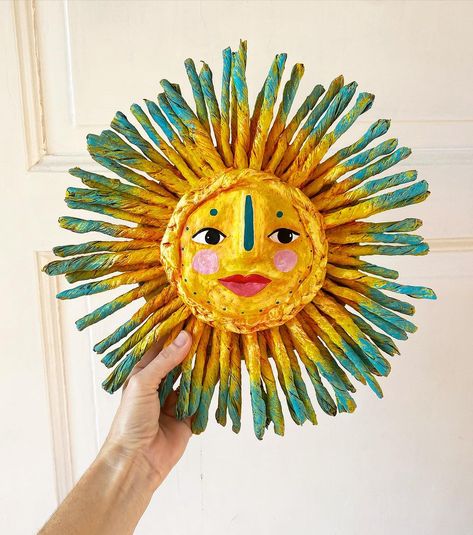 🌞 sun is shining! Just listed this fabulous little sun wall mask in my Etsy shop (link in bio). I just love love love making these sun… | Instagram Paper Mache Sun, Paper Sun, Sun Crafts, Diy Home Interior, Art 2024, Mask Art, Sun Face, Wall Mask, Sun Is Shining