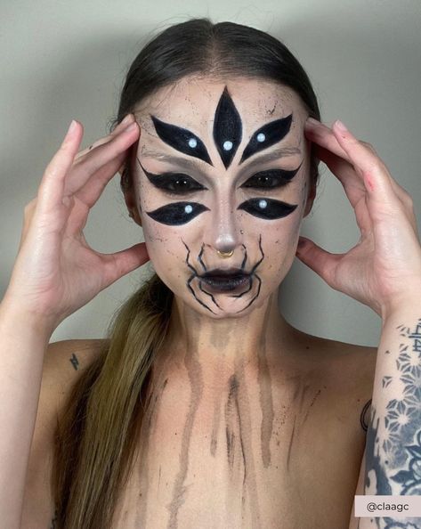 Halloween Makeup Ideas Pretty, Cute Halloween Makeup Ideas, Halloween Makeup Vampire, Halloween Makeup Cute, Dark Fairy Makeup, Diy Halloween Dress, Creepy Halloween Decorations Diy, Makeup Vampire, Makeup Witch