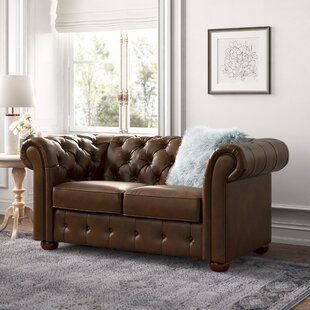 Room Seating Area, Chesterfield Loveseat, Tufted Chesterfield Sofa, Spacious Bedroom, Couch Styling, Tufted Loveseat, Plywood Frame, Traditional Sofa, Tufted Leather