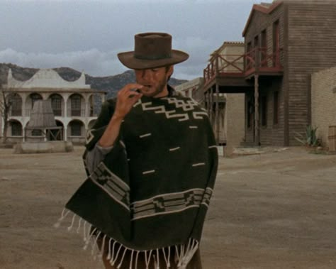 A Fist Full of Dollars Western Clint Eastwood, A Fistful Of Dollars, Dollars Trilogy, Old Western, Cowboy Aesthetic, Sergio Leone, Spaghetti Western, Western Aesthetic, Series Black